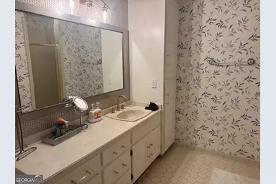 2091 Emerald Drive, Loganville, GA 30052 - Photo 5