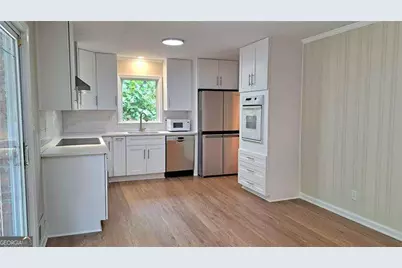 1176 Converse Drive NE, Atlanta, GA 30324 - Photo 7