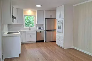 1176 Converse Dr NE, Atlanta, GA 30324 - Photo 7