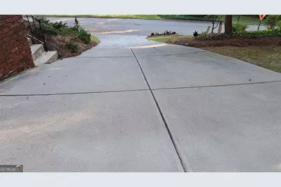 1176 Converse Drive NE, Atlanta, GA 30324 - Photo 25