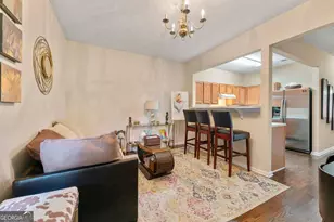 1343 Penhurst Dr, Lawrenceville, GA 30043 - Photo 9