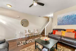 1343 Penhurst Dr, Lawrenceville, GA 30043 - Photo 5