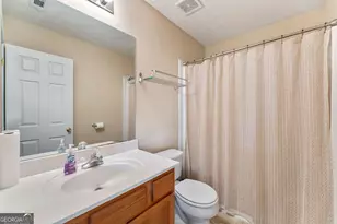 1343 Penhurst Dr, Lawrenceville, GA 30043 - Photo 15