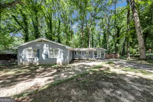 6764 Brookwood Cir, Jonesboro, GA 30236 - Photo 1