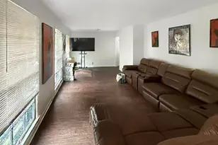 4796 Fairforest Dr, Stone Mountain, GA 30088 - Photo 5