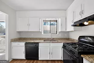 4453 Blackbirch Ln, Decatur, GA 30034 - Photo 17