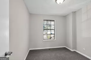 4453 Blackbirch Ln, Decatur, GA 30034 - Photo 7