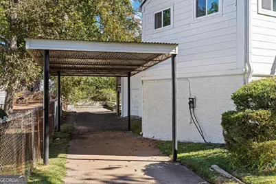 2011 Lexington Ave, Atlanta, GA 30344 - Photo 3