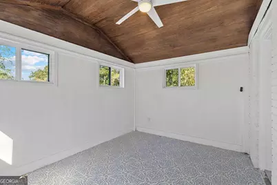 2011 Lexington Ave, Atlanta, GA 30344 - Photo 5