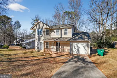 826 Greenhedge Way, Stone Mountain, GA 30088 - Photo 3