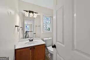 7038 Surrey Dr, Woodstock, GA 30189 - Photo 23