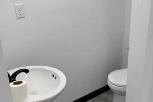 118 Edmondson Cir, Cochran, GA 31014 - Photo 9