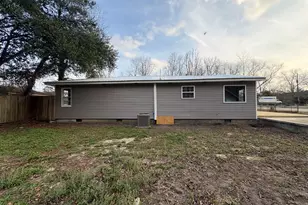 118 Edmondson Cir, Cochran, GA 31014 - Photo 3