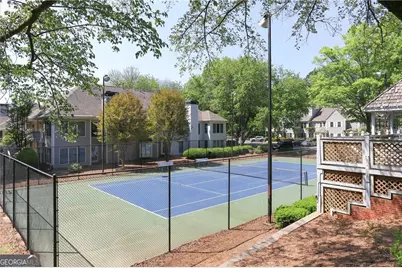 706 Abingdon Way, Sandy Springs, GA 30328 - Photo 27