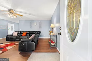 274 Stillwood Dr, Hartwell, GA 30643 - Photo 9