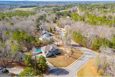 201 Overton Point, Carrollton, GA 30116 - Photo 5