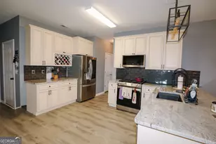 116 Eastlake Landing, Newnan, GA 30265 - Photo 13