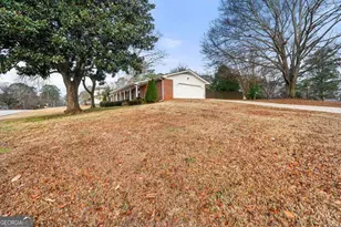 161 Deerwood Cir, Smyrna, GA 30082 - Photo 3