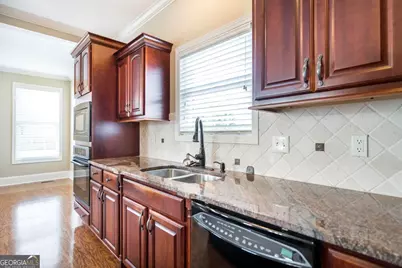 202 Avondale Circle, Warner Robins, GA 31088 - Photo 17