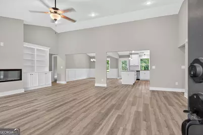 328 Advent Drive, Winder, GA 30680 - Photo 3