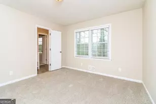 2992 Laura Ln, Lithia Springs, GA 30122 - Photo 17