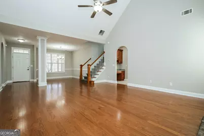 389 Glouchester Drive, Locust Grove, GA 30248 - Photo 5