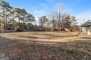 933 Besse Way, Locust Grove, GA 30248 - Photo 19