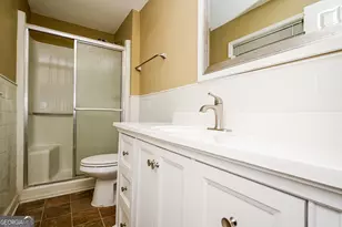 3851 N Shelby Ln, Douglasville, GA 30135 - Photo 13