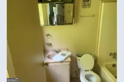 5897 Leone Drive W, Macon, GA 31206 - Photo 3