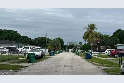 17151 NW 42nd Place, Miami Gardens, FL 33055 - Photo 5