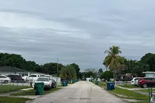 17151 NW 42nd Pl, Miami Gardens, FL 33055 - Photo 5