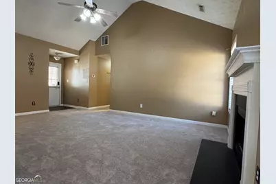 39 Canterbury Drive, Grantville, GA 30220 - Photo 11