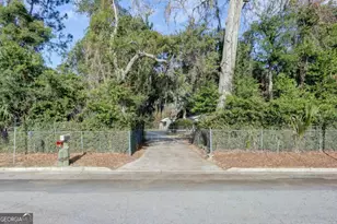 2724 Livingston Ave, Savannah, GA 31406 - Photo 93