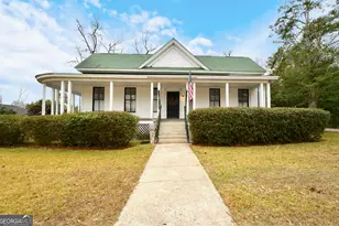 124 Creighton St, Eastman, GA 31023 - Photo 1