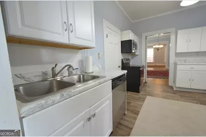 124 Creighton Street, Eastman, GA 31023 - Photo 9