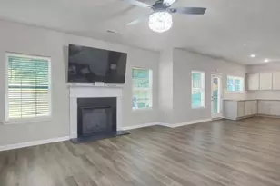 3027 Wentworth, Ellenwood, GA 30294 - Photo 3