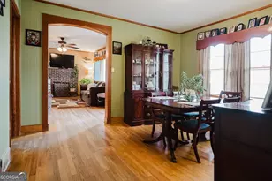 205 Matthews St, Barnesville, GA 30204 - Photo 9