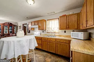 526 Susan Dr, Villa Rica, GA 30180 - Photo 9