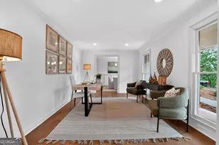 12080 Mountain Laurel Dr, Roswell, GA 30075 - Photo 3