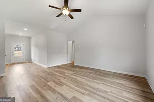 156 Charlie Fuller Rd, Grantville, GA 30220 - Photo 9