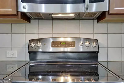 1300 Hopkins Drive, Decatur, GA 30033 - Photo 9