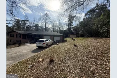 1977 Thomas Drive, Macon, GA 31217 - Photo 3