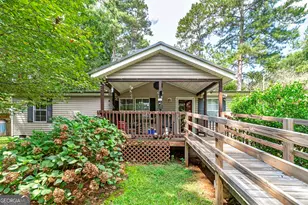 450 Lakeshore Dr, Jackson, GA 30233 - Photo 3