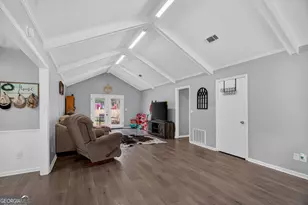 107 N Barnard Ave, Lagrange, GA 30241 - Photo 9