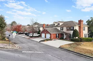 1700 Wilow Oak, Dalton, GA 30721 - Photo 3