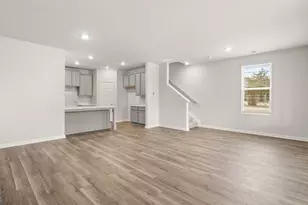 301 Tate St, Monroe, GA 30655 - Photo 9