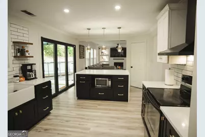6701 Wehunt Way, Lithonia, GA 30058 - Photo 13