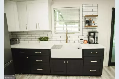 6701 Wehunt Way, Lithonia, GA 30058 - Photo 15