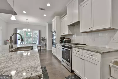 405 Lakeview Way, Lagrange, GA 30241 - Photo 13