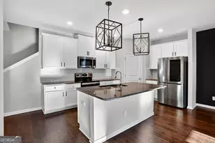 1553 Spring Hollow Way, Stone Mountain, GA 30083 - Photo 5